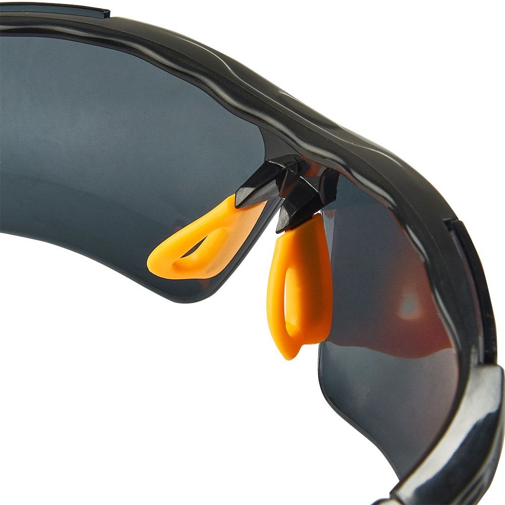 Окуляри захисні  "Profi" (затемнені) INGCO INDUSTRIAL