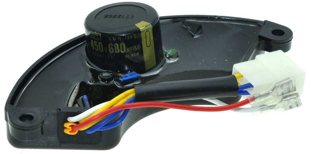 AVR регулятор напряжения генератора 188F (220V) (680 мкф 450V) пластик gen024 DK Moto
