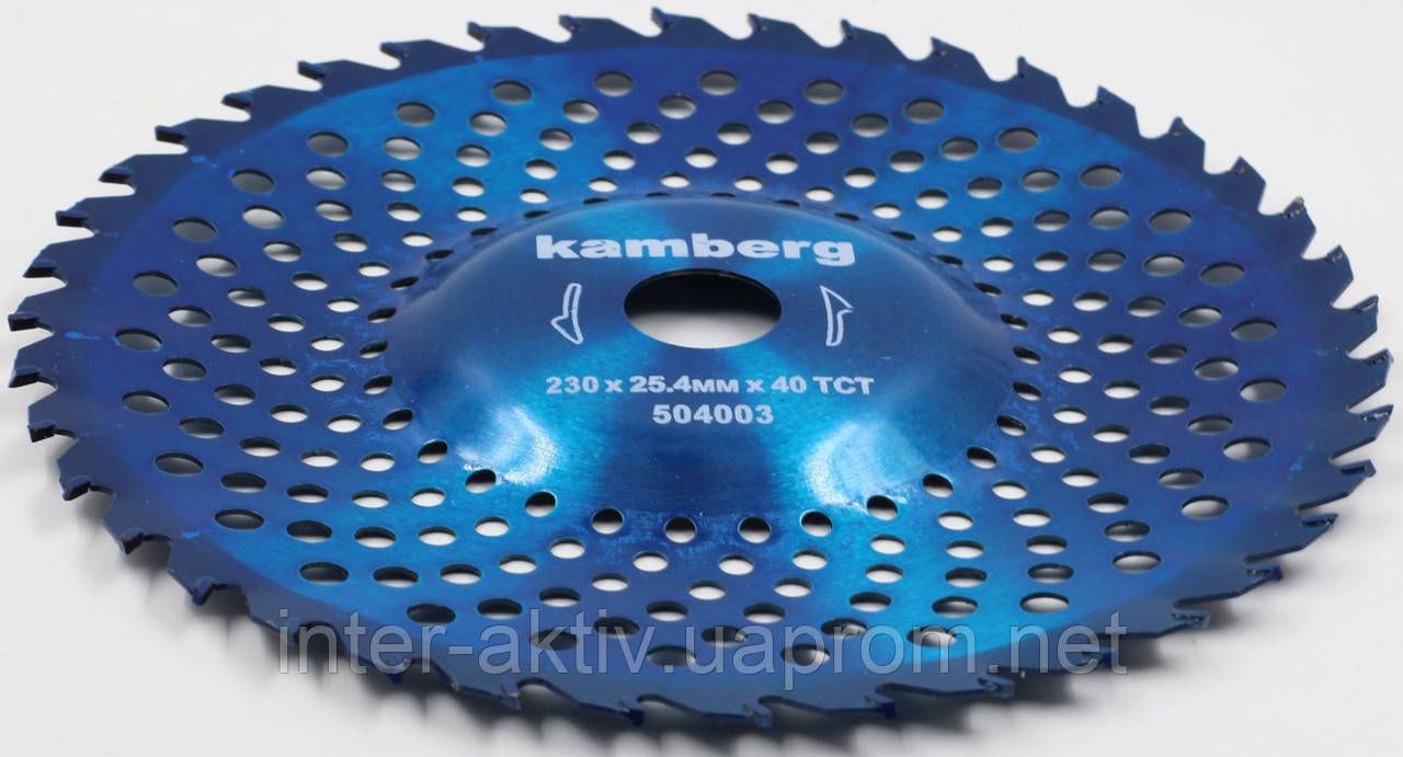 Ніж з победитом Bomba \